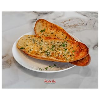 1/2 Garlic Bread